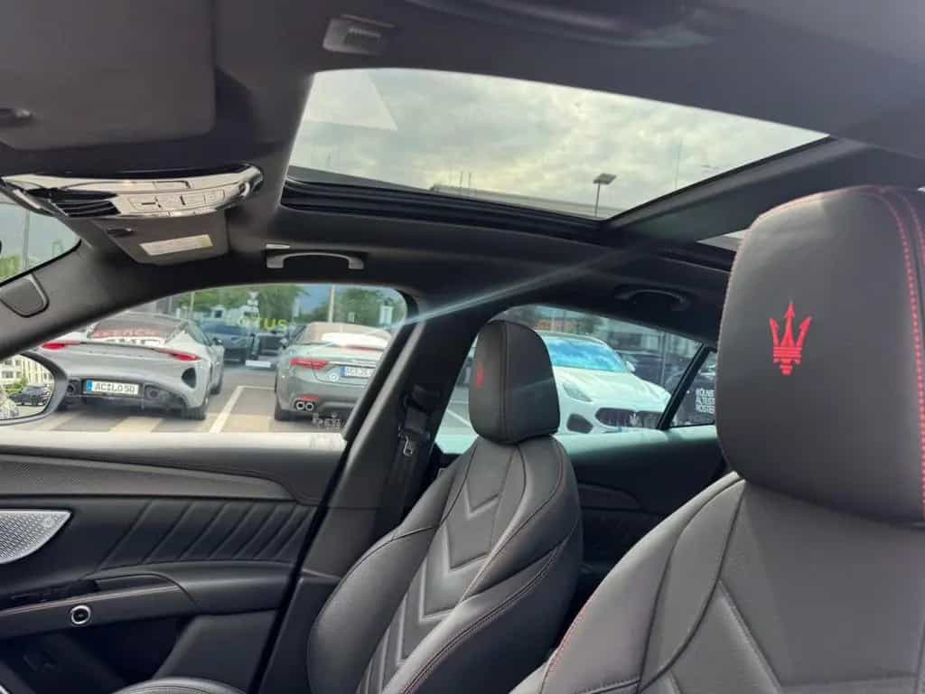 Maserati Grecale Trofeo Pano+360°+Head Up+Voll 07/2023-photo-10