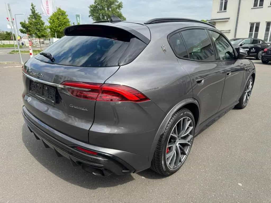 Maserati Grecale Trofeo Pano+360°+Head Up+Voll 07/2023-photo-3