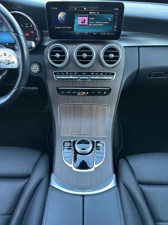 Mercedes-Benz C 300 T AMG-Line NAV+LED+AHK+BURMESTER+DISTRONIC 02/2021-photo-11