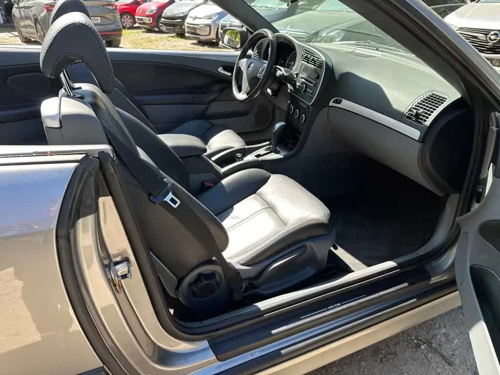 Saab 9-3 1.8t Vector Cabriolet Automatik 07/2007-photo-9