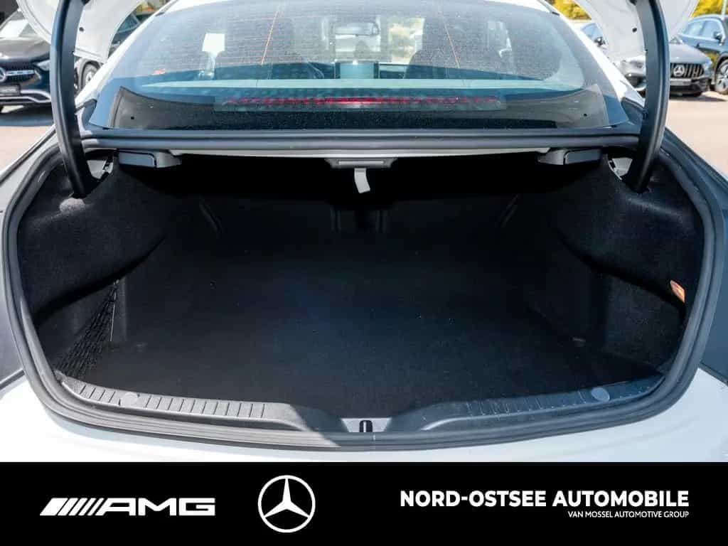 Mercedes-Benz C 180 Coupé AMG COMAND LED TEMPO KAMERA 05/2018-photo-13