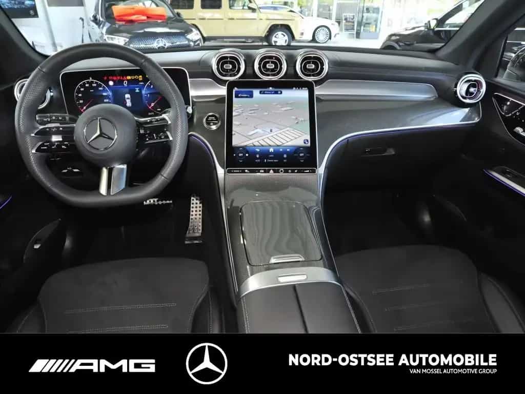 Mercedes-Benz GLC 300 d AMG 4M AHK DISTRONIC MBUX SHZ KEYLESS 08/2025-photo-11