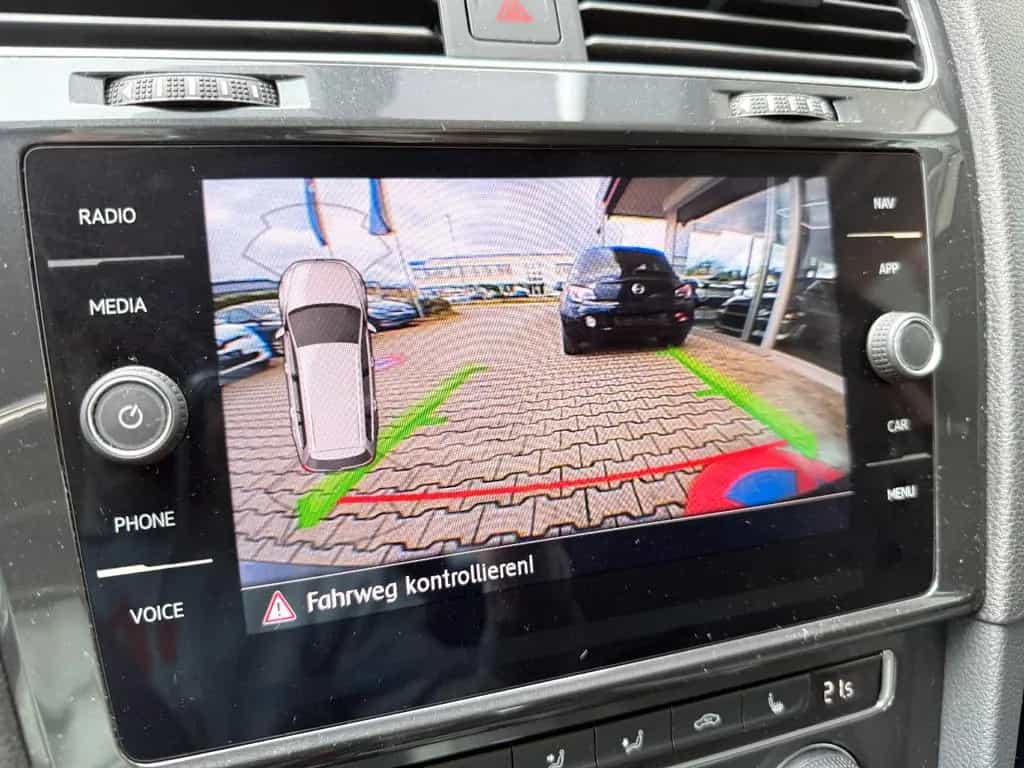 Volkswagen Golf VII Variant *KAMERA*NAVI*AUTOM*R-LINE*AUTOM 11/2019-photo-20