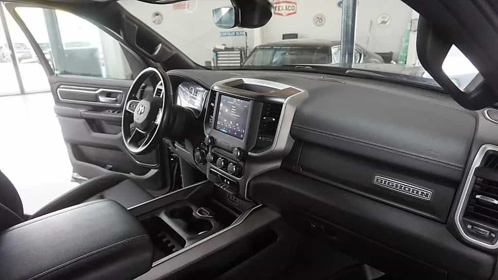 Dodge RAM 1500 HEMI Quad Cab 4x4*AHK*Longbed* 07/2022-photo-11