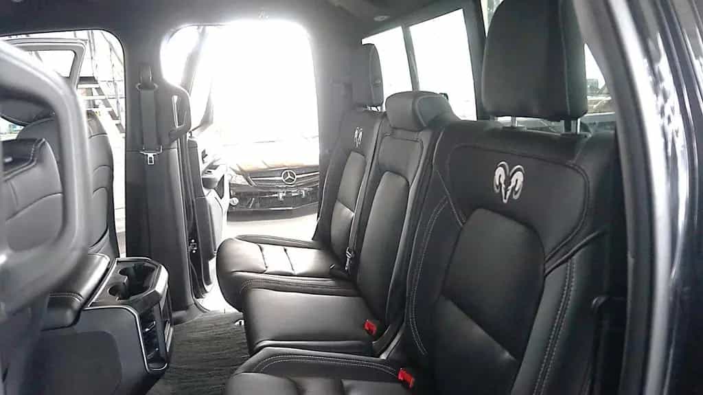 Dodge RAM 1500 HEMI Quad Cab 4x4*AHK*Longbed* 07/2022-photo-13