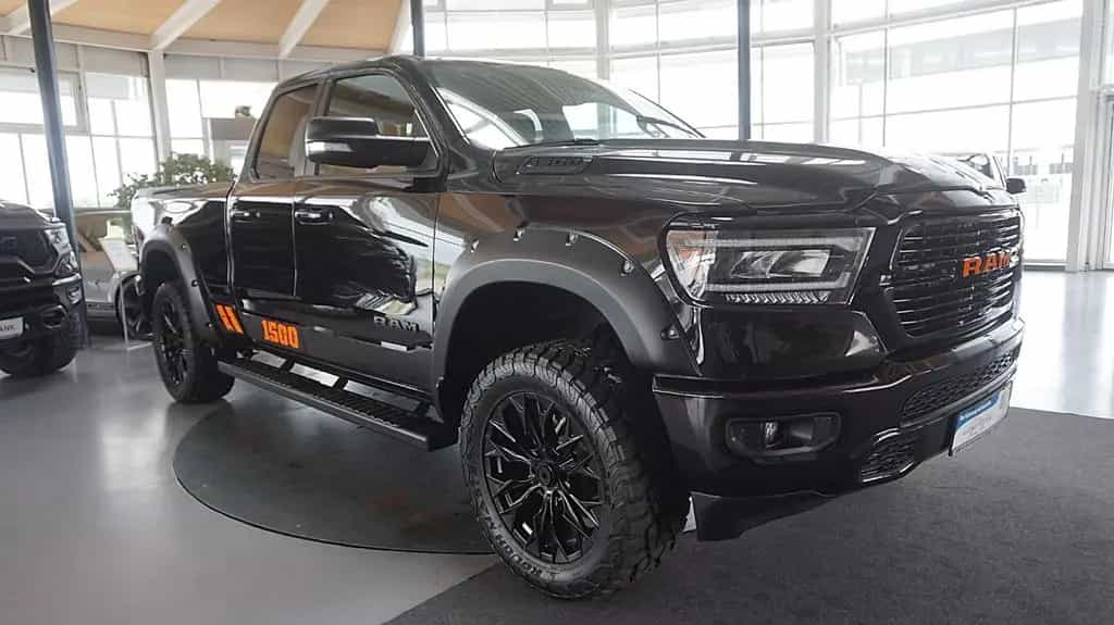 Dodge RAM 1500 HEMI Quad Cab 4x4*AHK*Longbed* 07/2022-photo-4