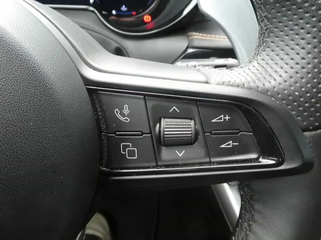 Alfa Romeo Tonale Veloce, Klima, SHZ, PDC, Kamera, Navi 05/2024-photo-20