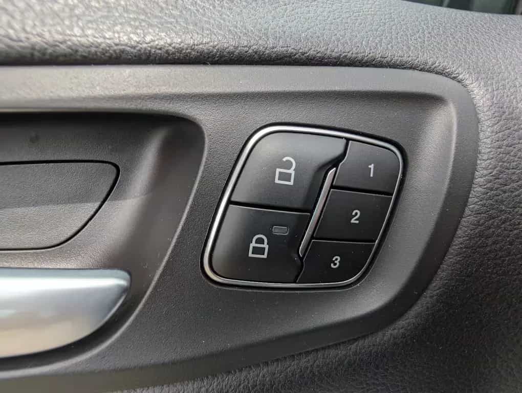 Ford Kuga 2.0 TDCI ST-Line*4x4*AHK*BiXen*RKam*Memory* 01/2019-photo-23