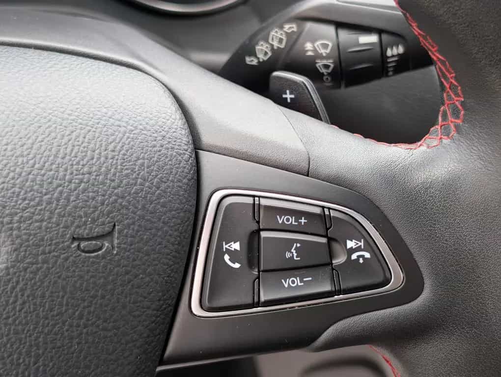 Ford Kuga 2.0 TDCI ST-Line*4x4*AHK*BiXen*RKam*Memory* 01/2019-photo-28