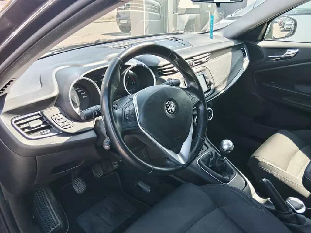 Alfa Romeo Giulietta 1.6 JTDm 120 CV Super 12/2017-photo-13