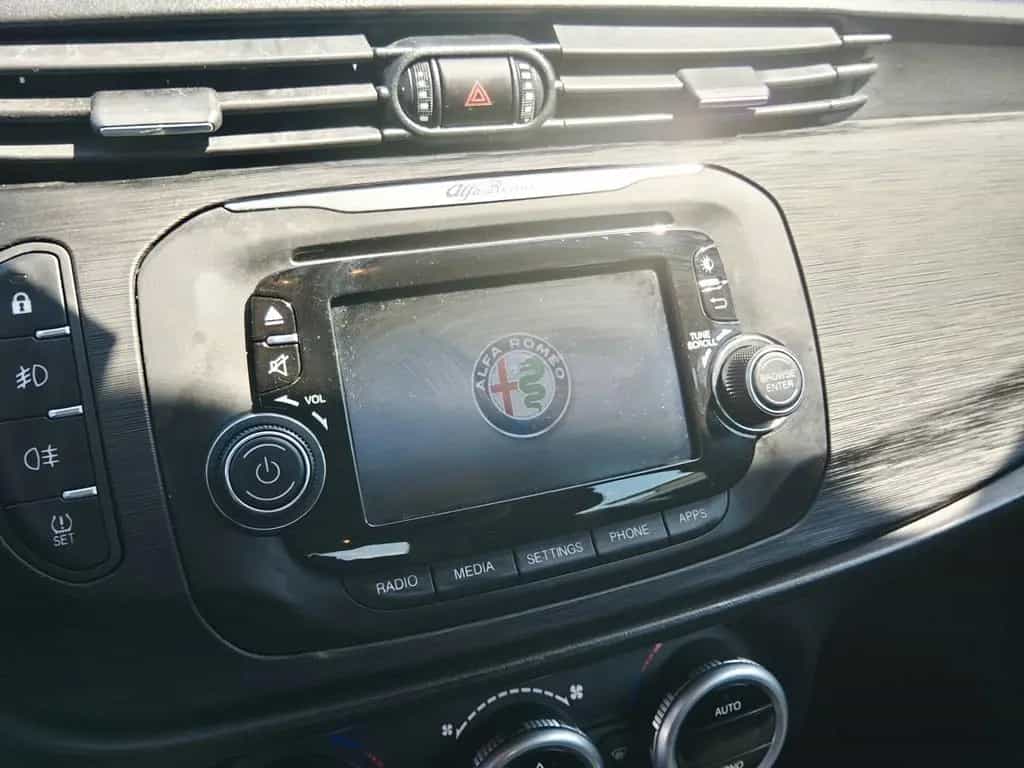 Alfa Romeo Giulietta 1.6 JTDm 120 CV Super 12/2017-photo-14