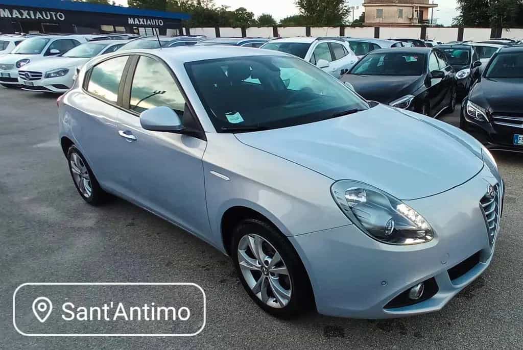 Alfa Romeo Giulietta MJT NAVI 01/2015-photo-3