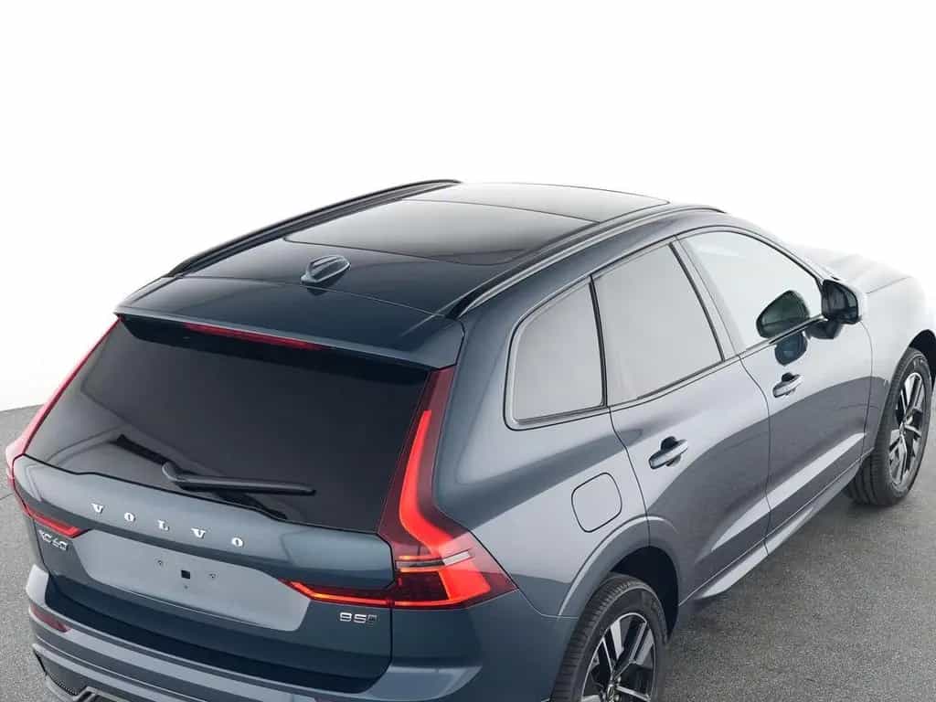 Volvo XC60 B5 Plus Dark AWD 07/2025-photo-7