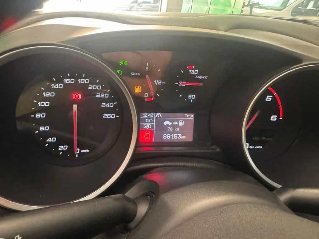 Alfa Romeo Giulietta 1.6 JTDm 120 CV Super PREZZ 06/2017-photo-10