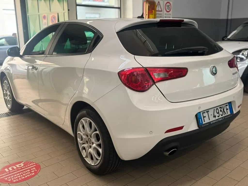 Alfa Romeo Giulietta 1.6 JTDm 120 CV Super PREZZ 06/2017-photo-5