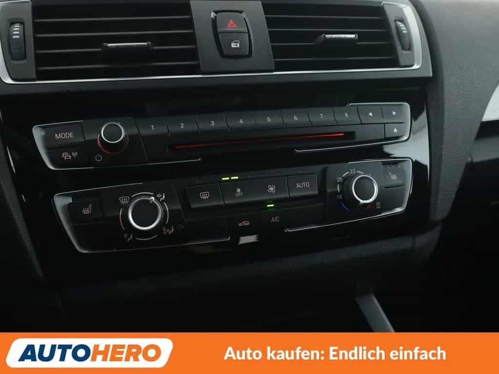 BMW 118 1er 118i M Sport *NAVI*LED*TEMPO*PDC*SHZ* 06/2017-photo-21