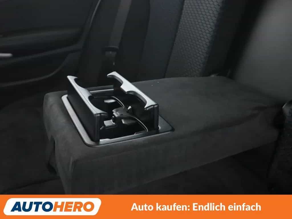 BMW 118 1er 118i M Sport *NAVI*LED*TEMPO*PDC*SHZ* 06/2017-photo-26