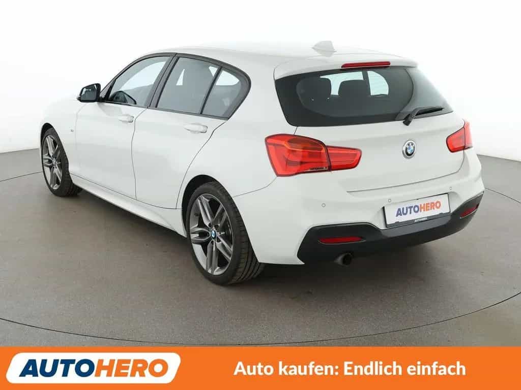 BMW 118 1er 118i M Sport *NAVI*LED*TEMPO*PDC*SHZ* 06/2017-photo-3