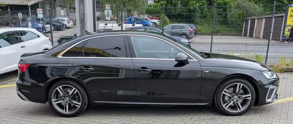Audi A4 Lim.40 2.0TDI S-line*ACC*LED*MMI*CarPlay*Gara 10/2019-photo-3