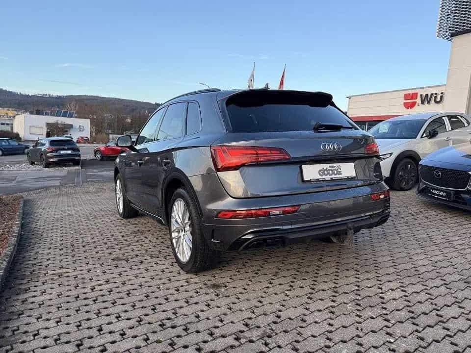Audi Q5 3.0 285 PS Quattro S-LINE AHK *Winterräder* 11/2021-photo-2