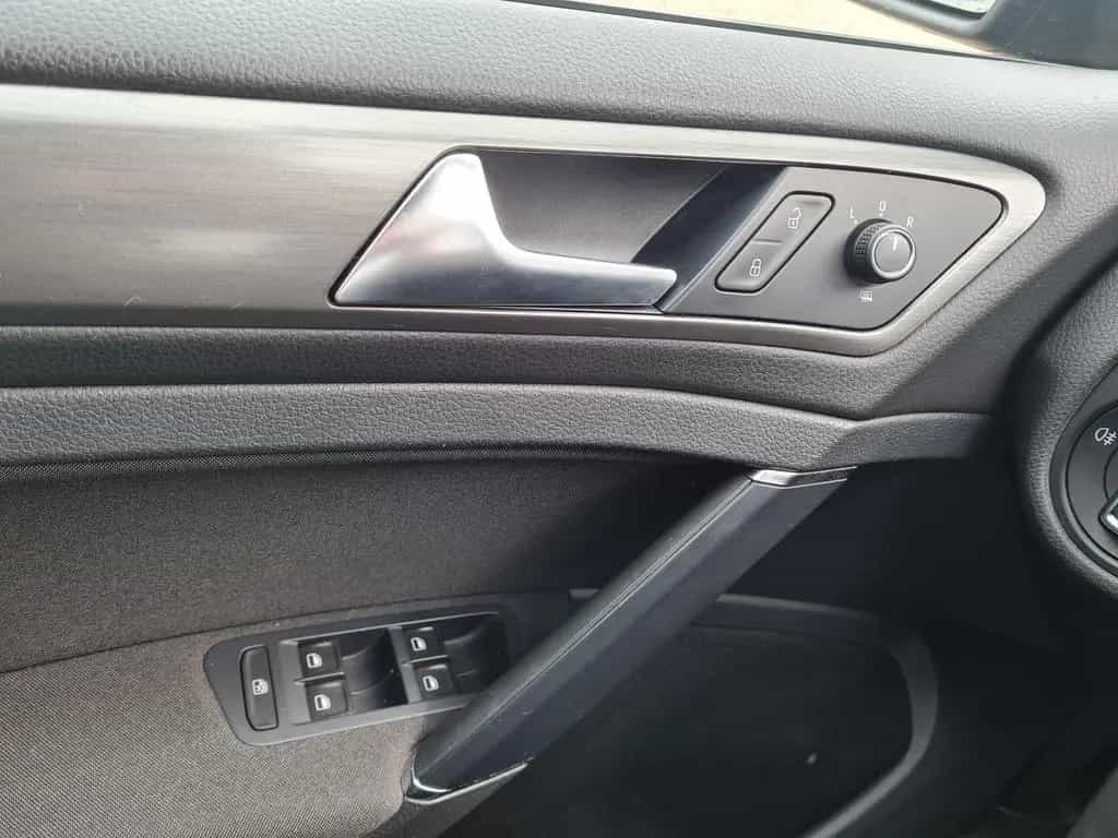 Volkswagen Golf VII Lim. Comfortline BMT 03/2013-photo-20