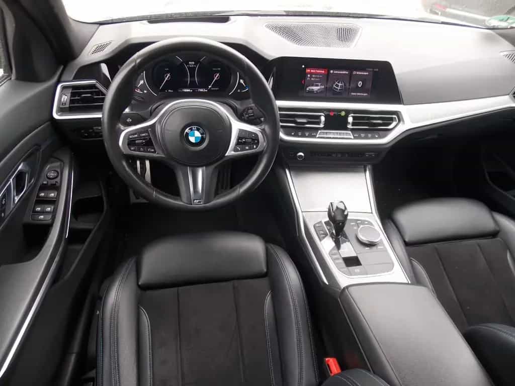 BMW 320 d M Sport Limousine 04/2020-photo-9