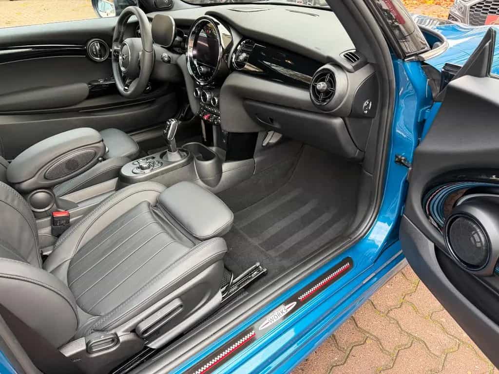MINI Cooper S JCWTrim*eSD*NAVI*LED*H/K*KAM 09/2022-photo-4