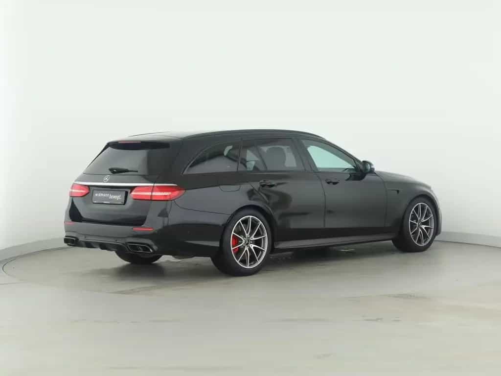 Mercedes-Benz E 63 AMG S 4M+ T Multibeam*Standh*Burmester*360° 10/2018-photo-5