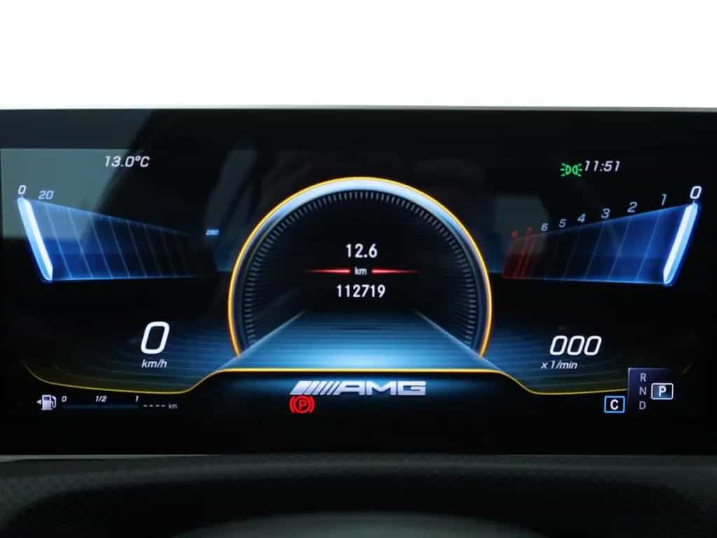 Mercedes-Benz A 35 AMG 4M Panorama*Multibeam*Standheizung*360° 10/2019-photo-11