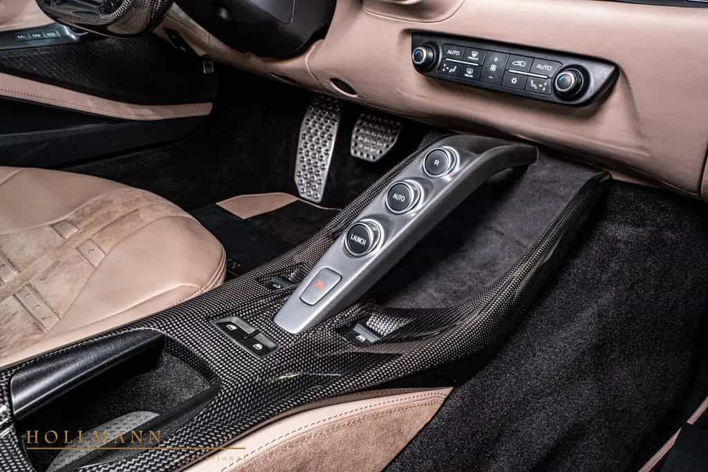 Ferrari 812 GTS + CARBON FIBER + FULL ADAS + LIFT 06/2021-photo-24