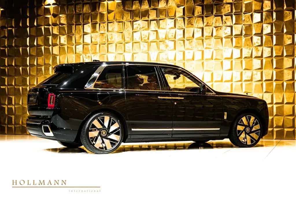 Rolls-Royce Cullinan SERIES II + 4SEATS + FACELIFT+ null-photo-9