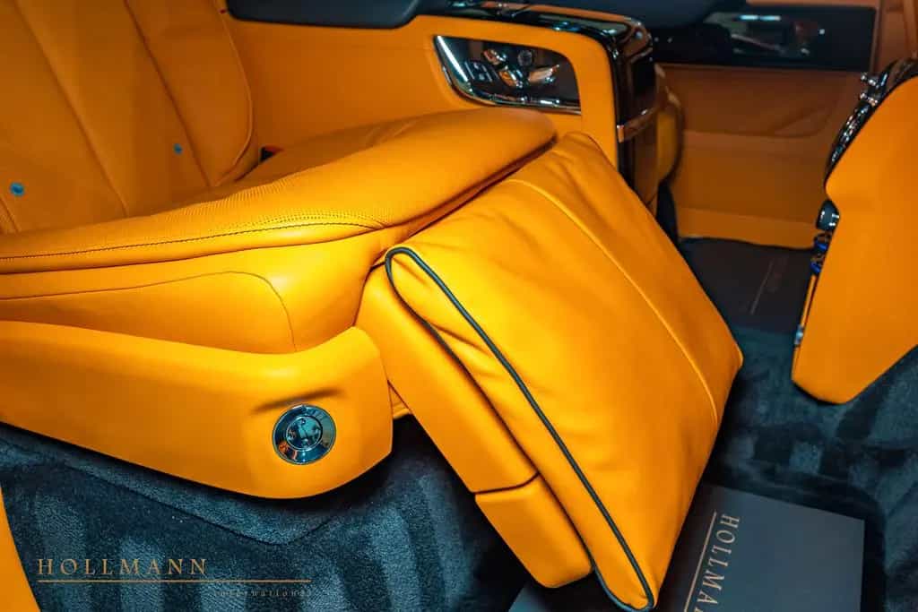 Rolls-Royce Cullinan SERIES II + 4SEATS + FACELIFT+ null-photo-16