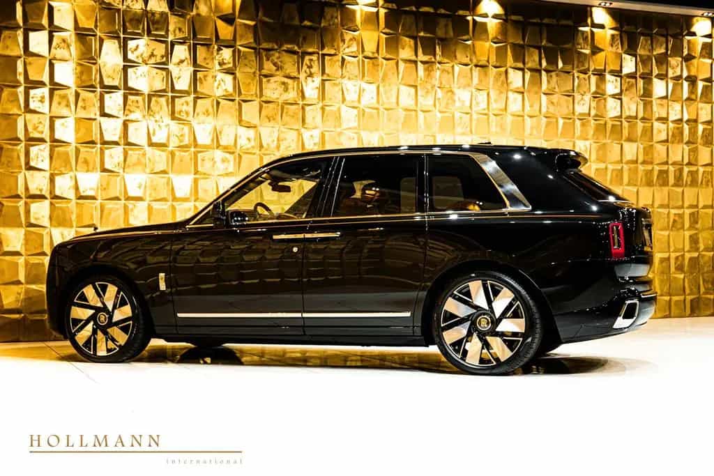 Rolls-Royce Cullinan SERIES II + 4SEATS + FACELIFT+ null-photo-7