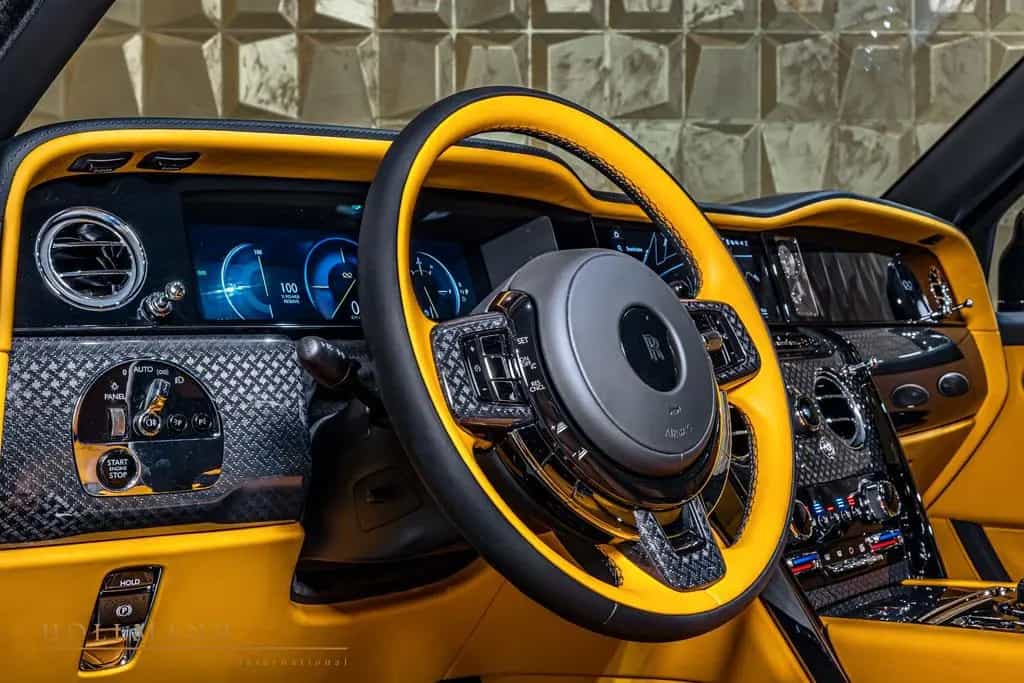 Rolls-Royce Cullinan SERIES II+BLACK BADGE+SANCTUARY SEATS+ null-photo-13