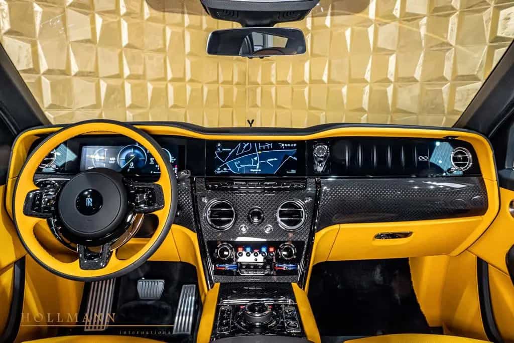 Rolls-Royce Cullinan SERIES II+BLACK BADGE+SANCTUARY SEATS+ null-photo-16