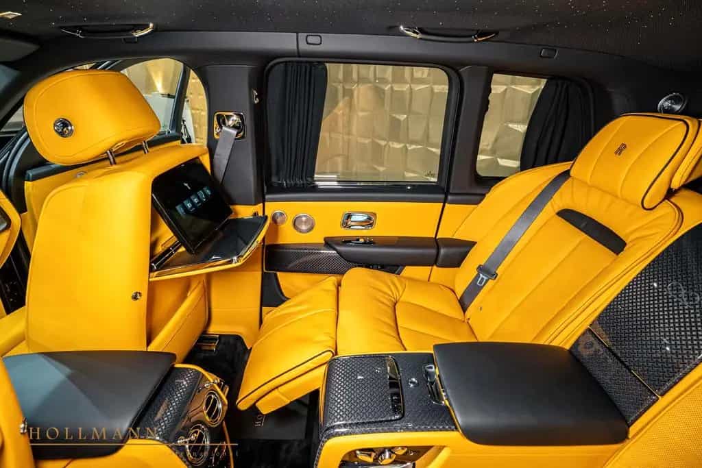 Rolls-Royce Cullinan SERIES II+BLACK BADGE+SANCTUARY SEATS+ null-photo-25