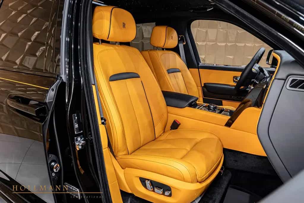 Rolls-Royce Cullinan SERIES II+BLACK BADGE+SANCTUARY SEATS+ null-photo-26