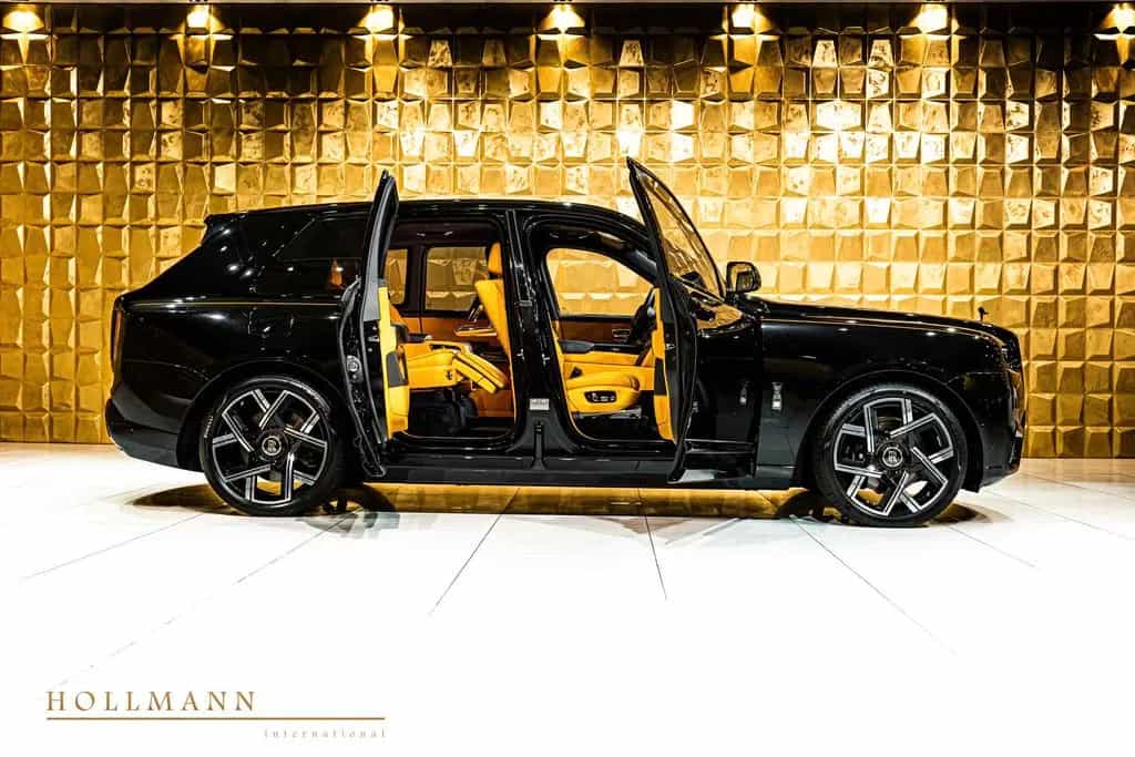 Rolls-Royce Cullinan SERIES II+BLACK BADGE+SANCTUARY SEATS+ null-photo-6