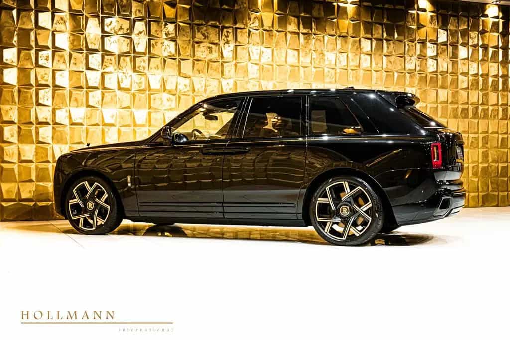 Rolls-Royce Cullinan SERIES II+BLACK BADGE+SANCTUARY SEATS+ null-photo-7