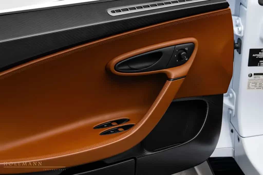 Bugatti Chiron SPORT + W16 + 8L + 1500 PS + CARBON 04/2022-photo-14