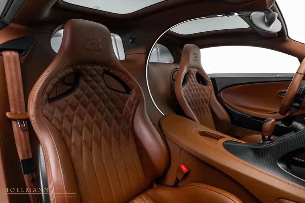 Bugatti Chiron SPORT + W16 + 8L + 1500 PS + CARBON 04/2022-photo-25