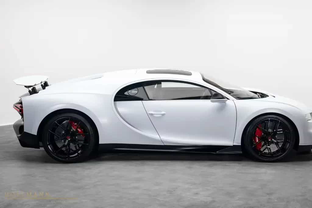 Bugatti Chiron SPORT + W16 + 8L + 1500 PS + CARBON 04/2022-photo-4
