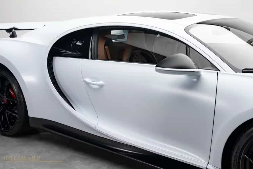 Bugatti Chiron SPORT + W16 + 8L + 1500 PS + CARBON 04/2022-photo-7