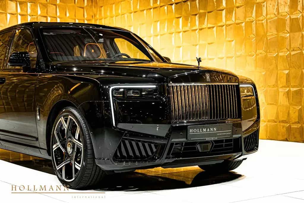 Rolls-Royce Cullinan SERIES II +BLACK BADGE+ SANCTUARY SEAT null-photo-10