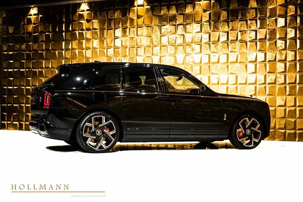 Rolls-Royce Cullinan SERIES II +BLACK BADGE+ SANCTUARY SEAT null-photo-9