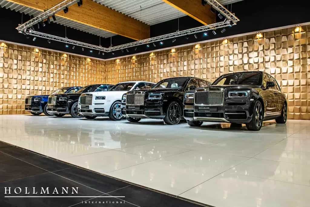 Rolls-Royce Cullinan SERIES II + BLACK BADGE + null-photo-9