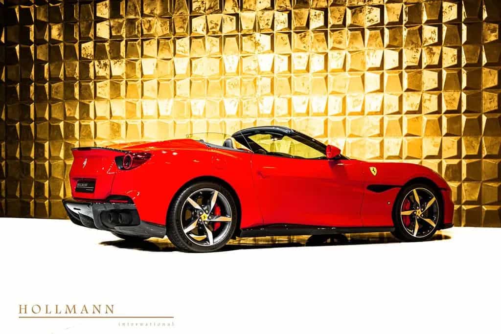 Ferrari Portofino M + NOVITEC PARTS + PASSENGER DISPLAY 10/2022-photo-2