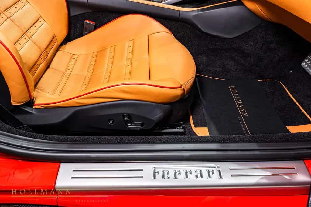 Ferrari Portofino M + NOVITEC PARTS + PASSENGER DISPLAY 10/2022-photo-23