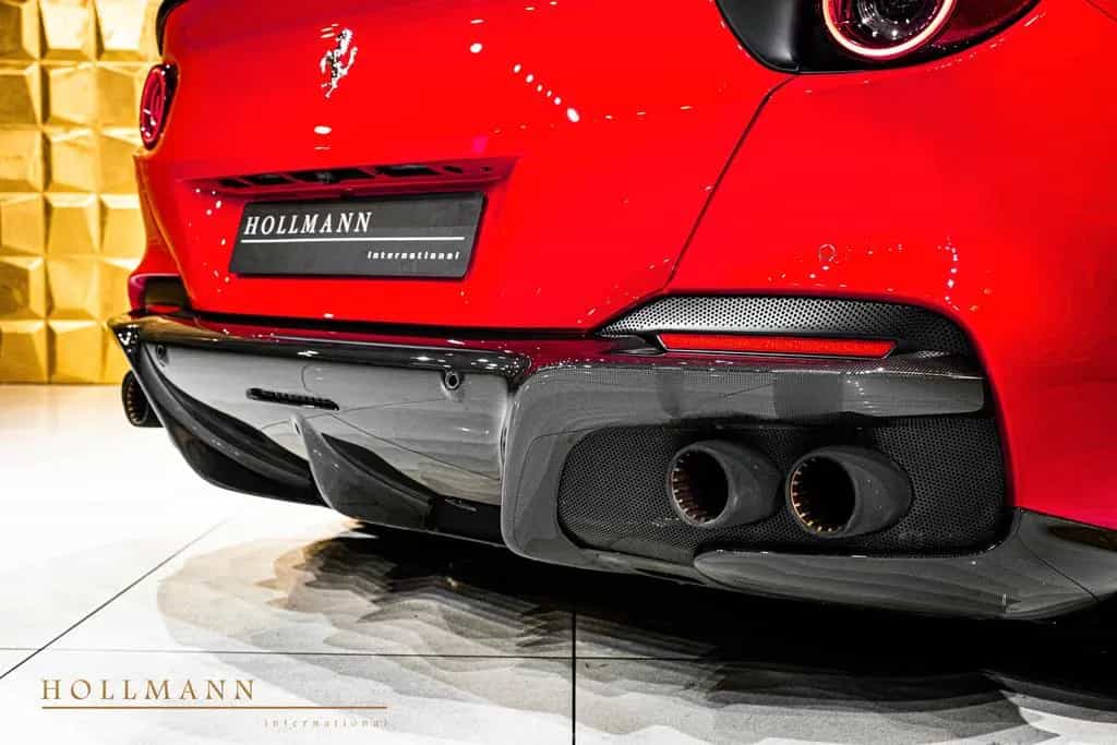 Ferrari Portofino M + NOVITEC PARTS + PASSENGER DISPLAY 10/2022-photo-27