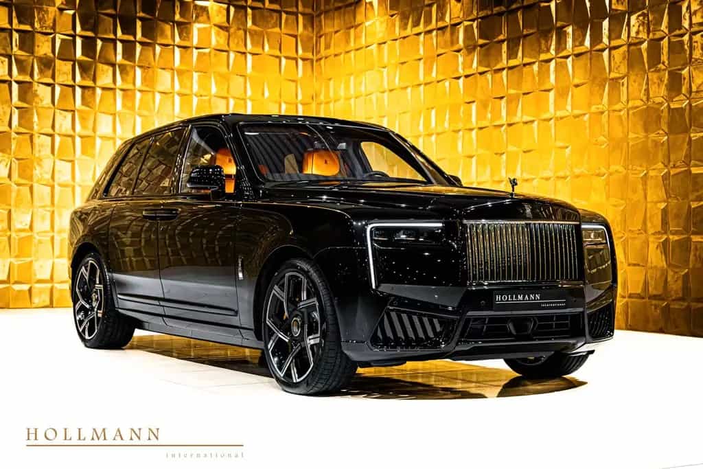 Rolls-Royce Cullinan SERIES II +BLACK BADGE+ SANCTUARY SEAT null-photo-0